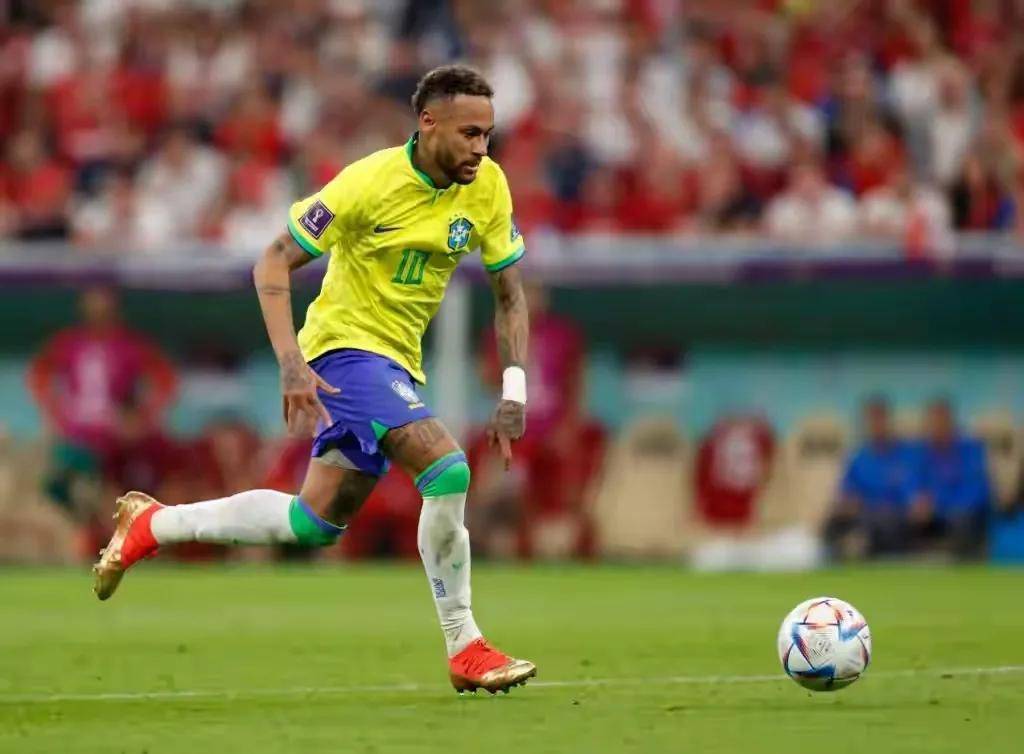 爱游戏排行榜关于Ming与80激战勇士分钟，锐不可当胜负难料！，内马尔焦点对战赛场气氛高涨的信息