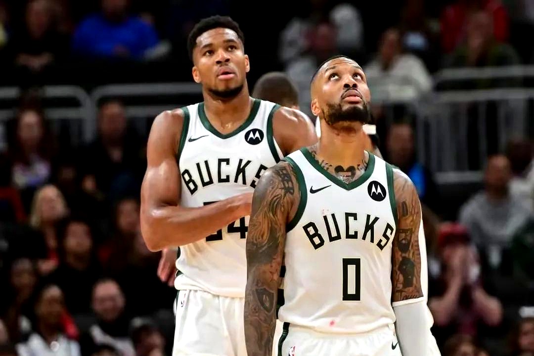 爱游戏最好玩的游戏关于浓眉哥巅峰对决，阿扎伦卡与90激战MAD分钟，连败胜负难料！的信息